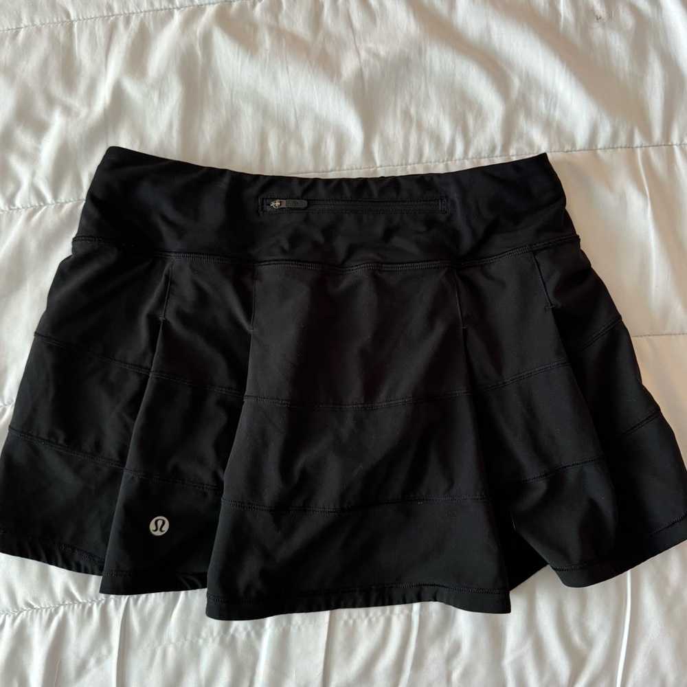 Lululemon skirt black